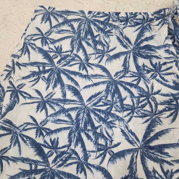 Urban Outfitters Palm tree linen wrap skirt - Picture 3 of 5